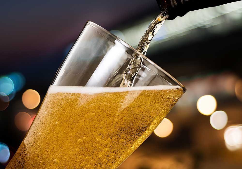 ₹200 से कम में मिलने वाले बीयर!, कोई स्ट्रांग तो कोई लाइट, देखें लिस्ट- Beers available for less than ₹ 200! Some strong, some light, see list