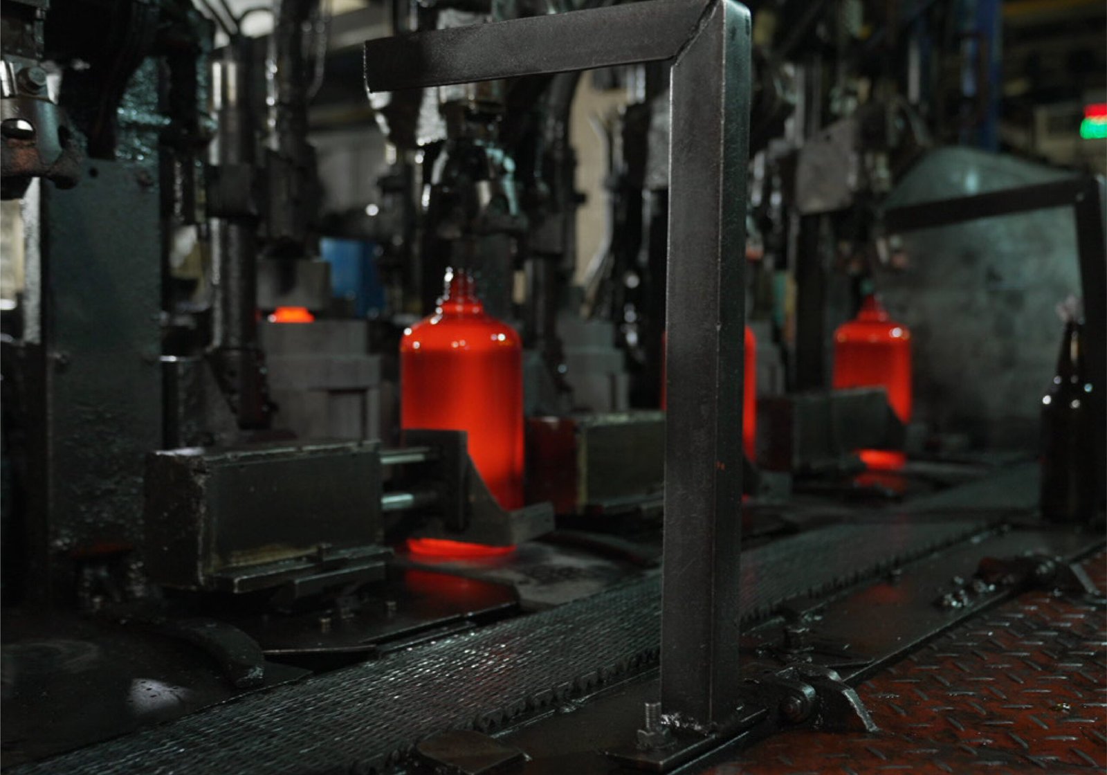 Luxury Alcohol Goes Green with Sustainable Glass Packaging