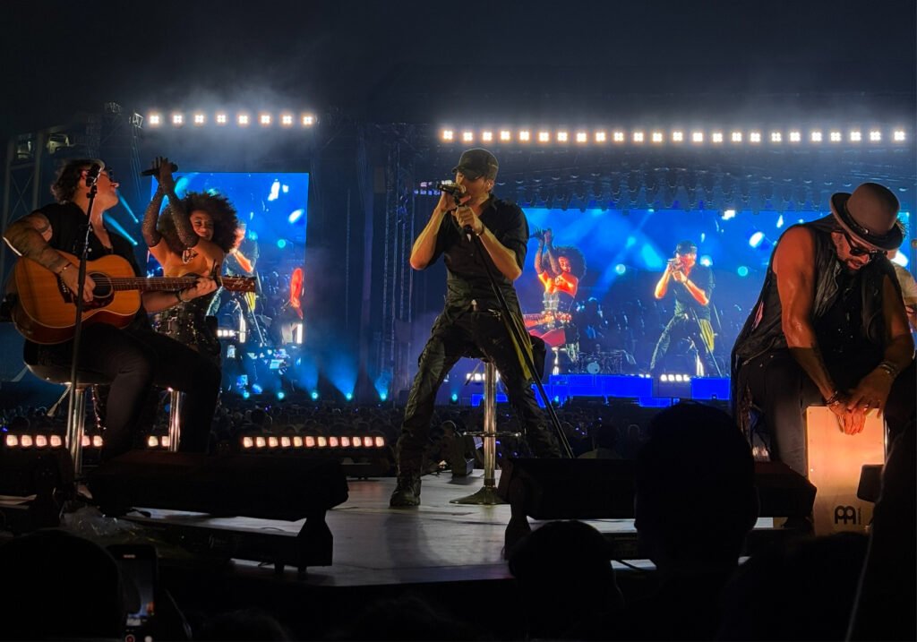 Six Fields Powers Enrique’s Big Mumbai Comeback